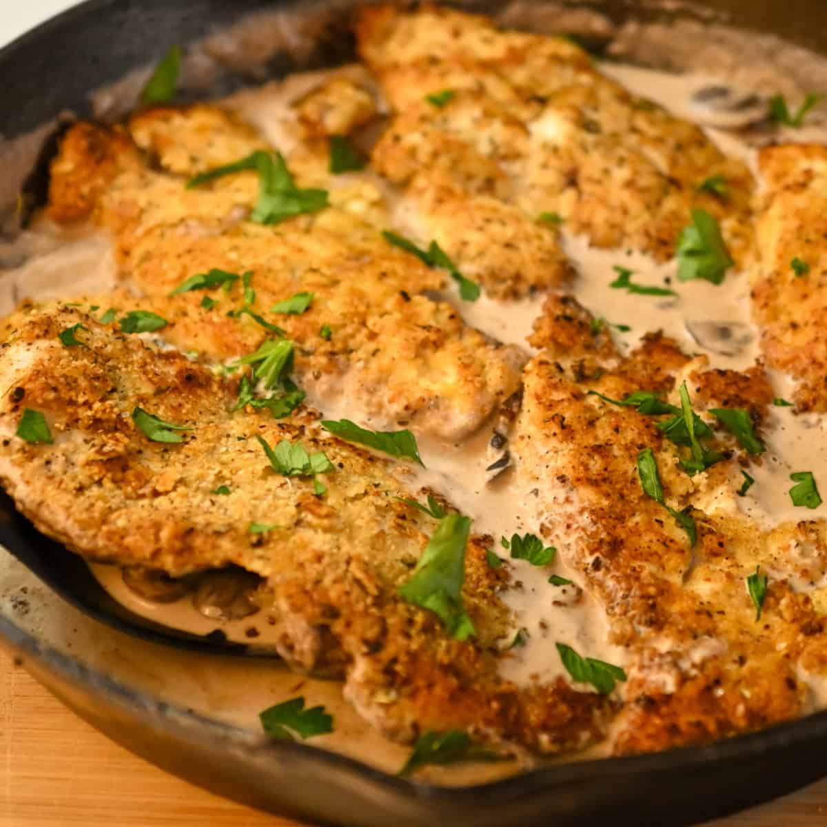 Keto & Gluten-Free Smothered Pork Chops: Say Goodbye to Dry Meat